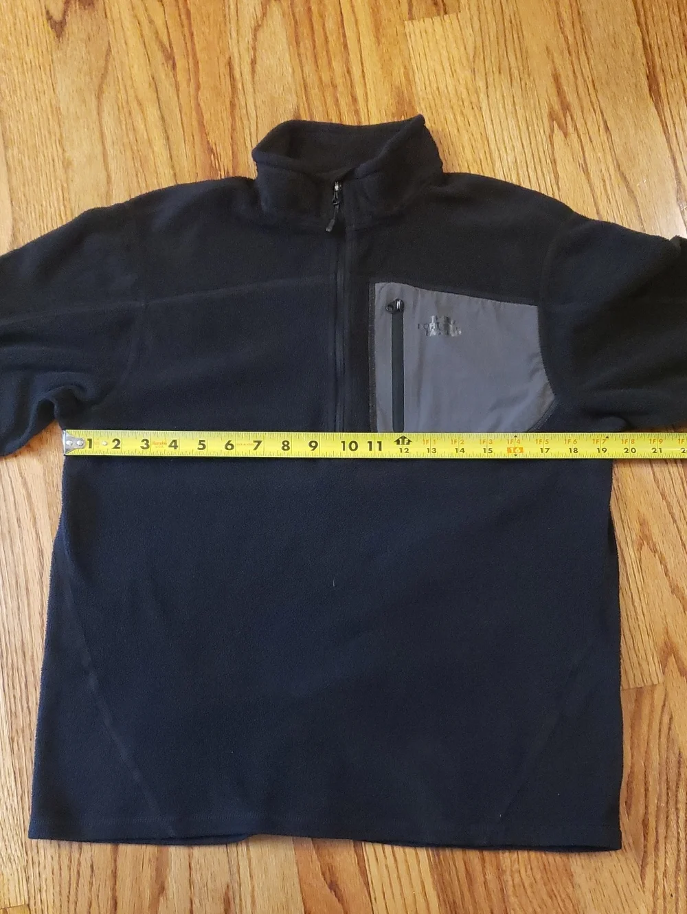 The North Face Black and Gray Fleece 1/4 Zip Sweatshirt Size: S